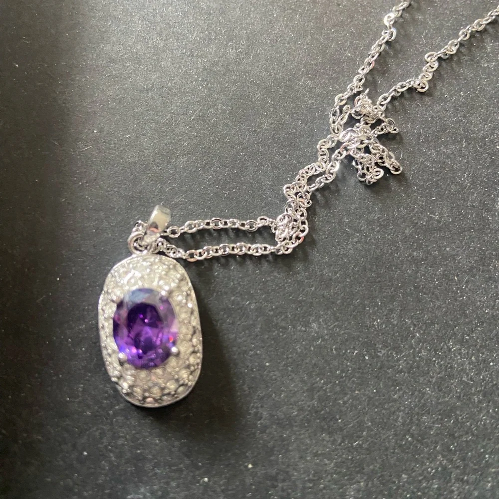 Elegant Silver and Purple Jewelry Set - Picture 3 of 4